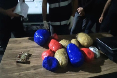 Biləsuvarda avtomobildə külli miqdarda narkotik aşkarlanıb