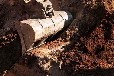 Azərbaycanda beş faydalı qazıntı yatağı istifadəyə verilib