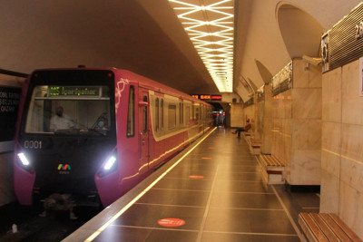 Metro işçilərinin maaşları 15% artırılıb