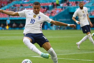 Mbappe 250 milyon avroya “Real Madrid”ə keçəcək