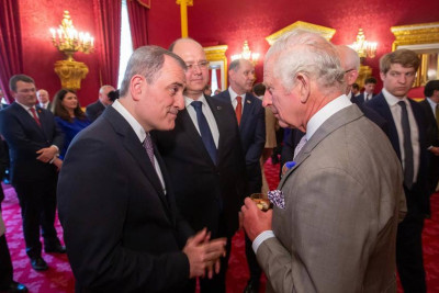 Ceyhun Bayramov Böyük Britaniya kralı ilə görüşüb
