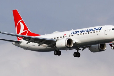 "Türk Hava Yolları"nın təyyarəsi Bakıya təcili eniş edib