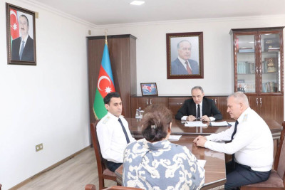 Baş prokuror Tovuzda vətəndaşları qəbul edib