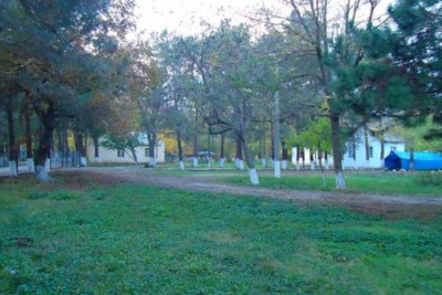 Nabranın istirahət mərkəzində qadını cərəyan vuraraq öldürüb