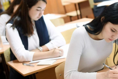 Erməni məktəbliləri 4 məktəbdə Azərbaycan, 12 məktəbdə türk dilini öyrəniblər