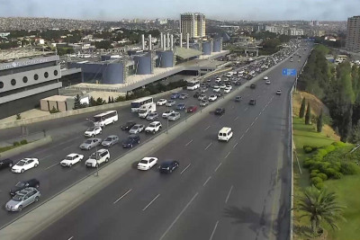 Bakıda tıxac olan yollar - SİYAHI