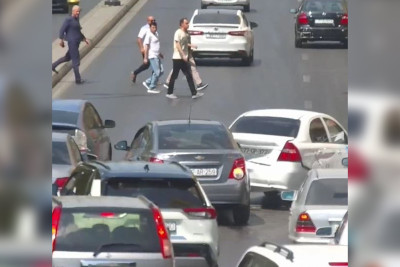 Bakıda qəza baş verib, yolda sıxlıq yaranıb