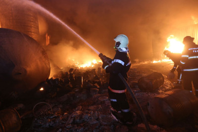FHN: Abşeronda yaşayış binasında yanğın olub