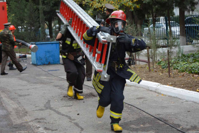 FHN: ötən sutka 3-ü azyaşlı olmaqla 8 nəfər xilas olunub