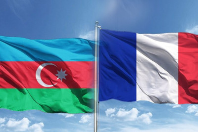 Rəsmi Bakı Parisə kəskin etirazını bildirib