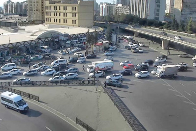 Bakıda tıxac olan yollar - SİYAHI