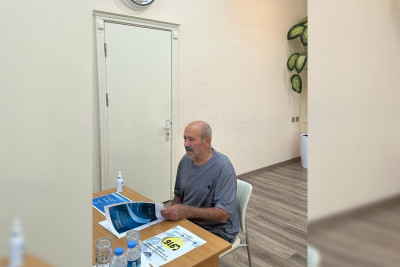 Azərbaycan Ombudsmanı Vaqif Xaçaturyana baş çəkib