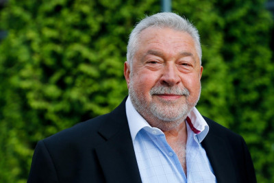 Yuli Qusman “Şərəf” ordeni ilə təltif edilib