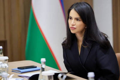 Özbəkistan Prezidenti qızını özünə köməkçi təyin etdi