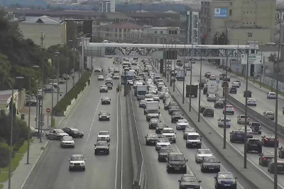 Bakıda tıxac olan yolların SİYAHISI