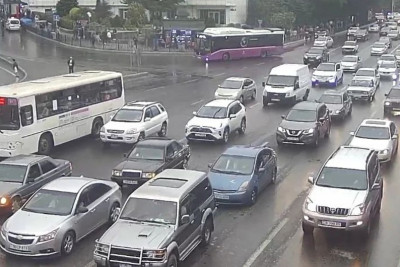 Bakıda tıxac olan yollar - SİYAHI