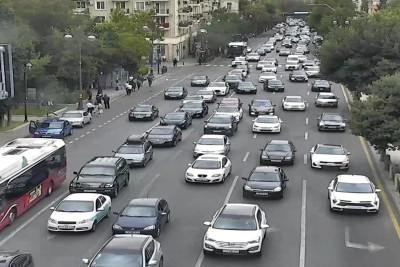 Bakıda tıxac olan yollar - SİYAHI