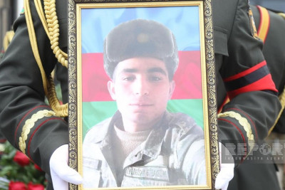 Avtoqəzada həlak olan hərbçi Elgün Həsənov Bakıda dəfn olunub