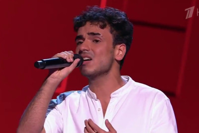 Yerlimiz Rusiyanın Birinci Kanalında “Sarı gəlin”mahnısını səsləndirib - VİDEO