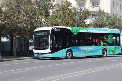 Bakıda ilk elektrik mühərrikli avtobus xəttə buraxılıb