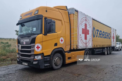 Rusiya Qızıl Xaç Cəmiyyətinin yük avtomobili Xankəndinə çatıb
