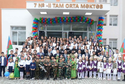 Şəkidə yeni məktəb binası istifadəyə verilib - FOTO