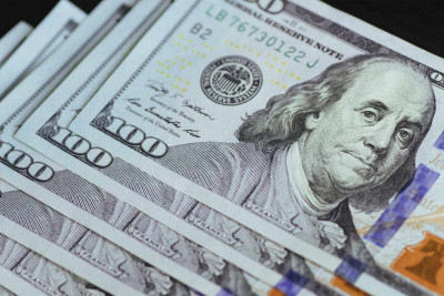 Maliyyə Nazirliyi: Azərbaycanda gələn il də manatın məzənnəsi sabit qalacaq