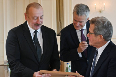 İlham Əliyev BP şirkətinin İdarə Heyətinin sədrini qəbul edib