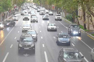 Bakıda tıxac olan yollar - SİYAHI