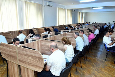 Hakimliyə namizədlərin imtahan mərhələlərinin sayı azaldılıb
