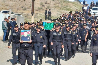 Yol qəzasında həlak olan polis serjantı Ələsgər Əsgərov dəfn edilib