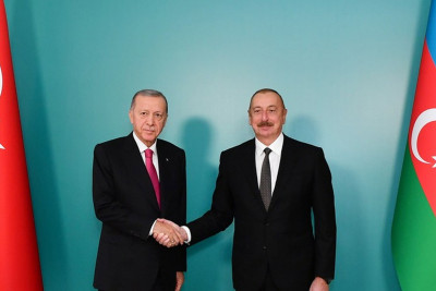 Qars-Naxçıvan dəmir yoluna dair niyyət protokolu imzalanıb