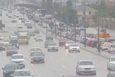Bakıda tıxac olan yollar - SİYAHI
