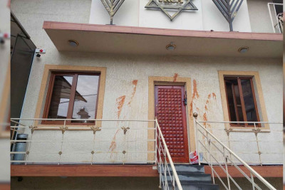 İrəvanda yəhudi sinaqoqu təhqir olunub - FOTO