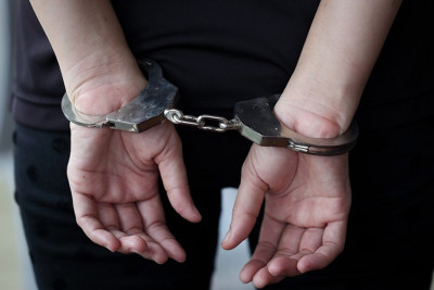 Masazırda 31 yaşlı kişi öldürüldü, arvadı tutuldu