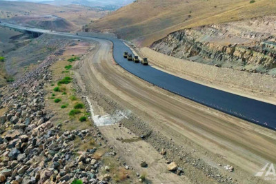 AAYDA: Şükürbəyli - Cəbrayıl - Hadrut avtomobil yolunun tikintisi başa çatdırılır - VİDEO