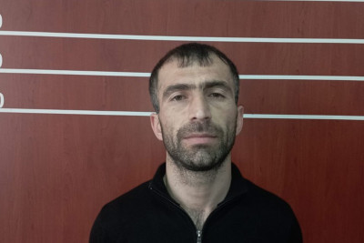Hacıqabulda xarici vətəndaşa narkokuryerlik edən şəxs saxlanılıb