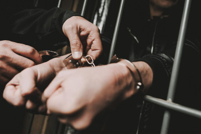 Beynəlxalq axtarışda olan şəxs Azərbaycana ekstradisiya olunub