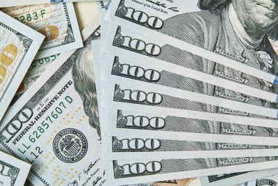 Mərkəzi Bankın valyuta ehtiyatları 10,5 milyard dollara çatıb