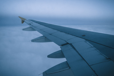Moskva aeroportlarında 50-dən çox reys təxirə salınıb