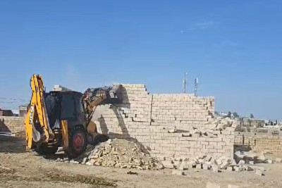 Abşeronda qanunsuz tikililər sökülüb