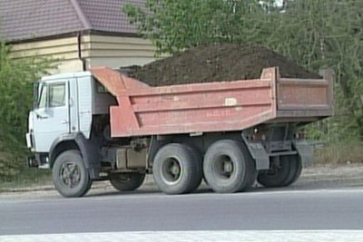 Goranboyda qanunsuz torpaq daşınması faktı aşkarlanıb