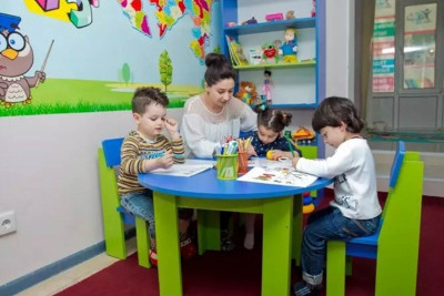 Bağça müəllimlərinin işə qəbulu üzrə müsabiqənin test imtahanı keçirilir
