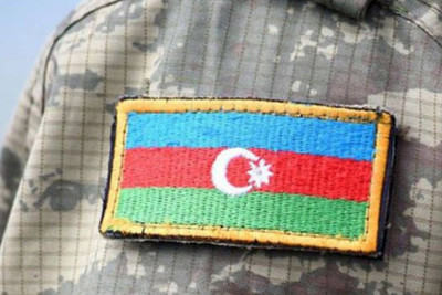 Daxili Qoşunların hərbi qulluqçularının aylıq vəzifə maaşları artırılıb