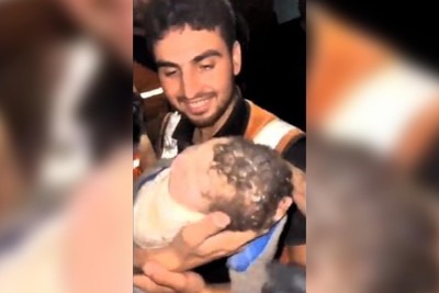 Körpə 37 gün sonra dağıntılar altından sağ çıxarılıb