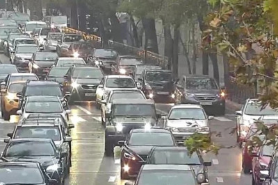Bakıda tıxac olan yollar - SİYAHI