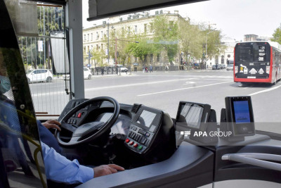İdxal olunan avtobusların sayı 3 dəfədən çox azalıb
