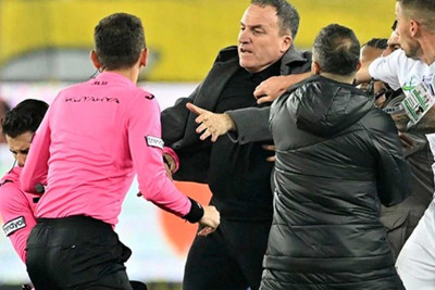 Türkiyə Hakimlər Komitəsi “Ankaragücü” - “Rizəspor” matçında baş verənləri lənətləyib