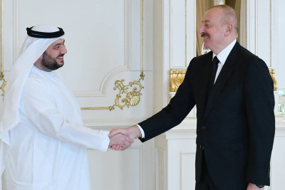 İlham Əliyev Birləşmiş Ərəb Əmirliklərinin investisiya nazirini qəbul edib