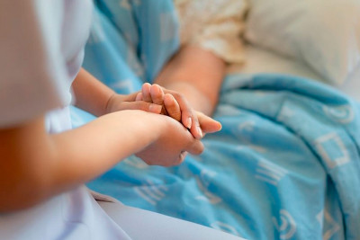 Masallıda 61 yaşlı qadın yol qəzasında ağır xəsarət alıb